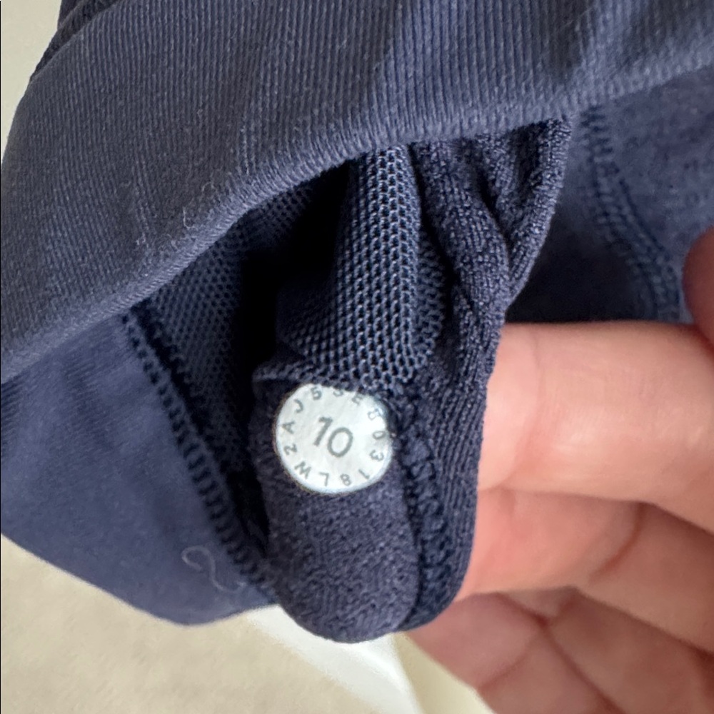 Lululemon strappy sports bra - Picture 3 of 3